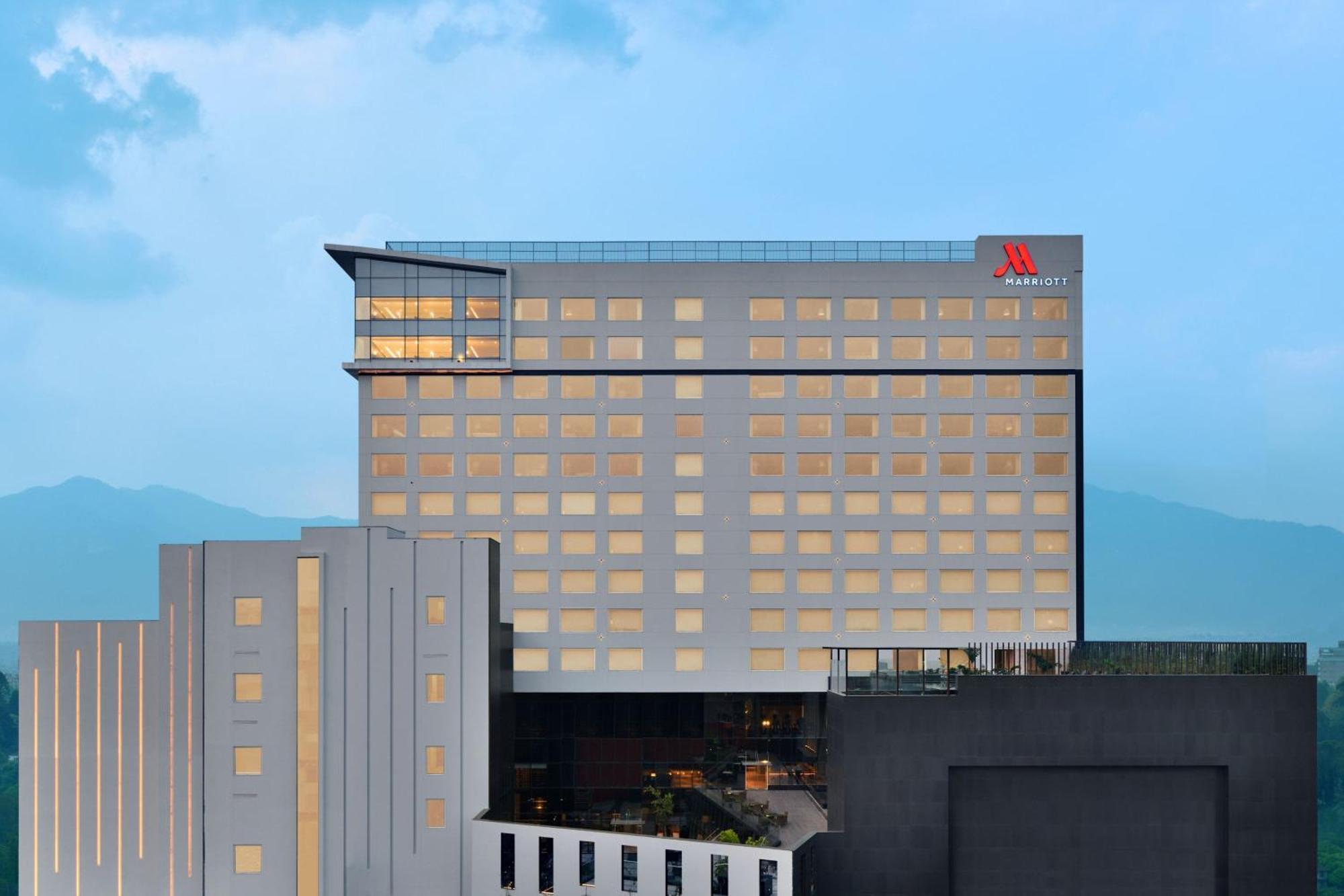 Kathmandu Marriott Hotel Extérieur photo